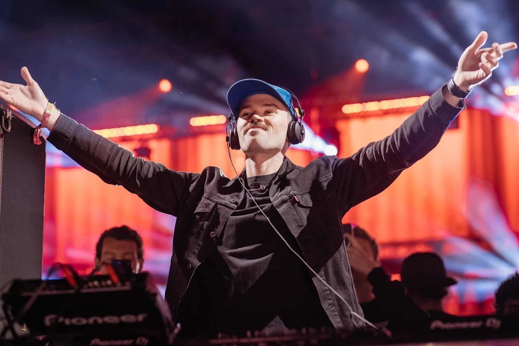 dom dolla hi ibiza
