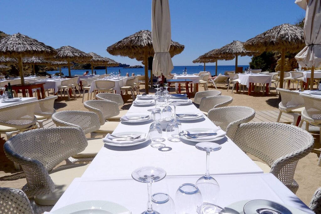 es torrent restaurant ibiza