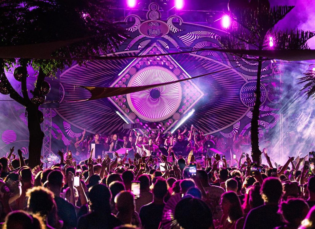 el cielo pacha bottle service