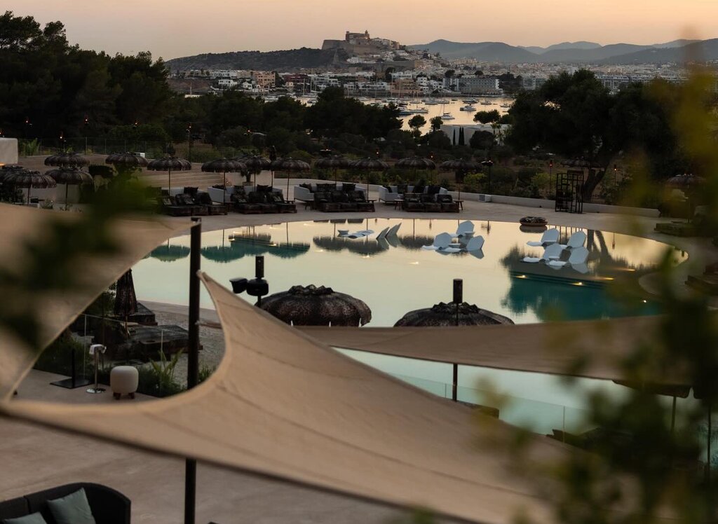 clap house ibiza